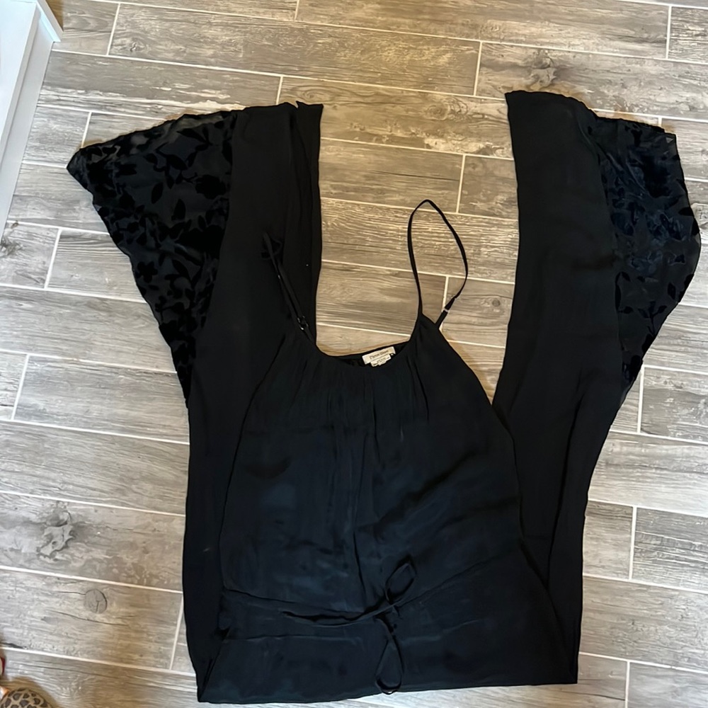 Flynn Skye size 1 black jumper